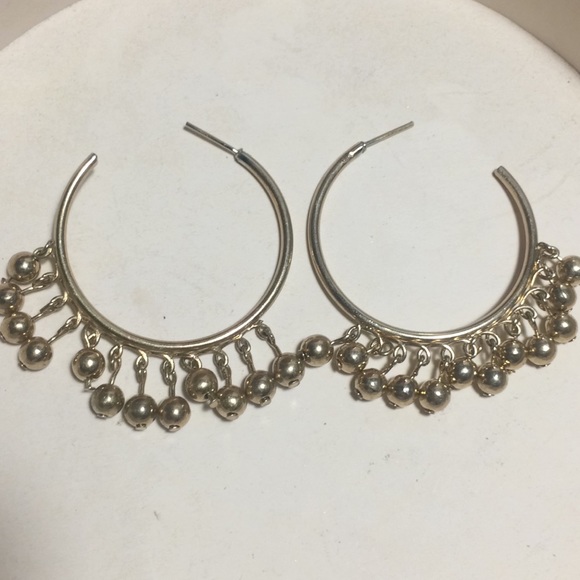 Gold tone Beaded Earrings Dangle Medium Hoop - Picture 2 of 6